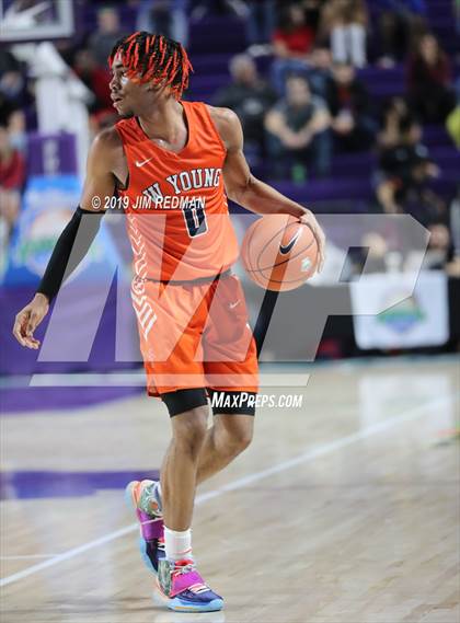 Thumbnail 3 in Montverde Academy vs. Whitney Young (City of Palms Classic) photogallery.
