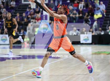 Thumbnail 1 in Montverde Academy vs. Whitney Young (City of Palms Classic) photogallery.