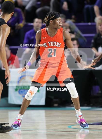 Thumbnail 3 in Montverde Academy vs. Whitney Young (City of Palms Classic) photogallery.