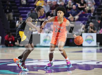Thumbnail 1 in Montverde Academy vs. Whitney Young (City of Palms Classic) photogallery.