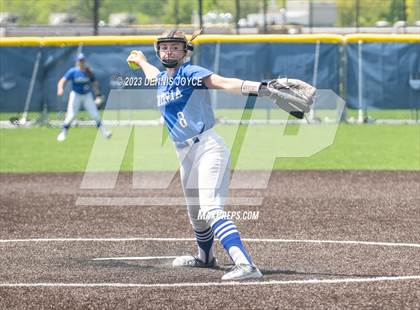 Thumbnail 3 in Waterloo vs. Batavia (NYSPHSAA Section V Class B1 Finals) photogallery.