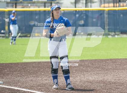 Thumbnail 3 in Waterloo vs. Batavia (NYSPHSAA Section V Class B1 Finals) photogallery.