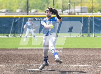 Thumbnail 1 in Waterloo vs. Batavia (NYSPHSAA Section V Class B1 Finals) photogallery.