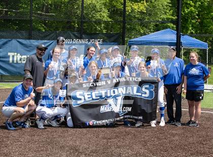 Thumbnail 3 in Waterloo vs. Batavia (NYSPHSAA Section V Class B1 Finals) photogallery.