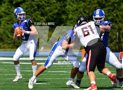 Thumbnail 3 in Darien vs Fairfield Warde photogallery.