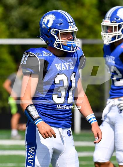 Thumbnail 2 in Darien vs Fairfield Warde photogallery.