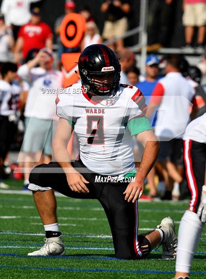 Thumbnail 2 in Darien vs Fairfield Warde photogallery.