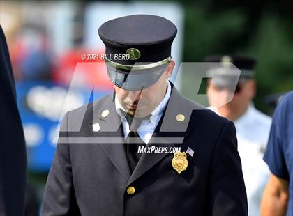 Thumbnail 1 in Darien vs Fairfield Warde photogallery.