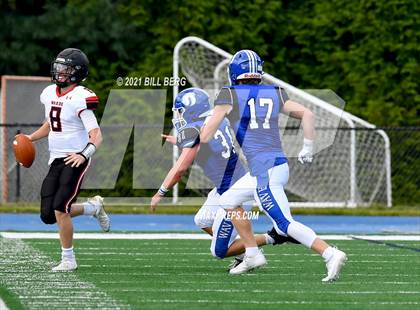 Thumbnail 2 in Darien vs Fairfield Warde photogallery.