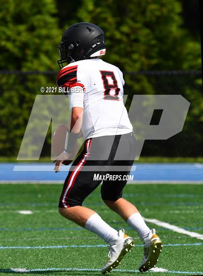 Thumbnail 2 in Darien vs Fairfield Warde photogallery.