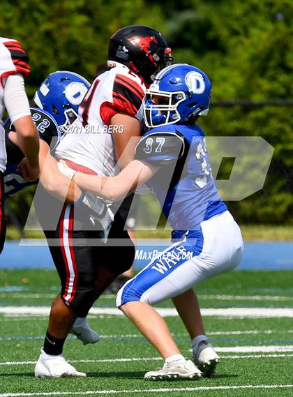 Thumbnail 2 in Darien vs Fairfield Warde photogallery.