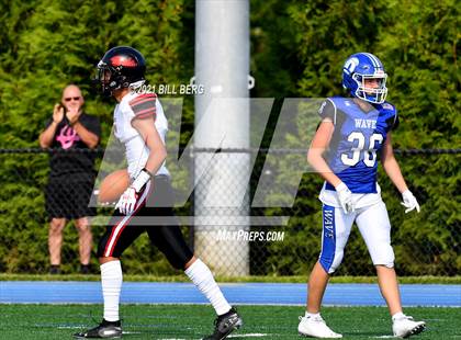 Thumbnail 2 in Darien vs Fairfield Warde photogallery.