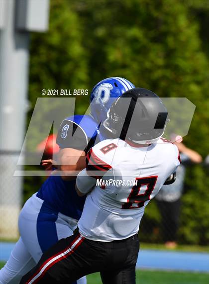 Thumbnail 2 in Darien vs Fairfield Warde photogallery.