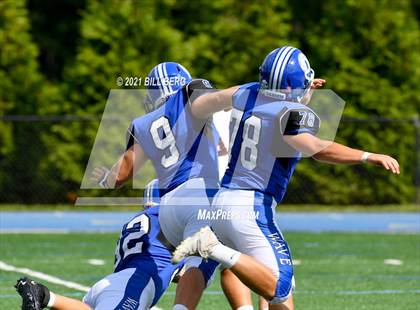 Thumbnail 3 in Darien vs Fairfield Warde photogallery.