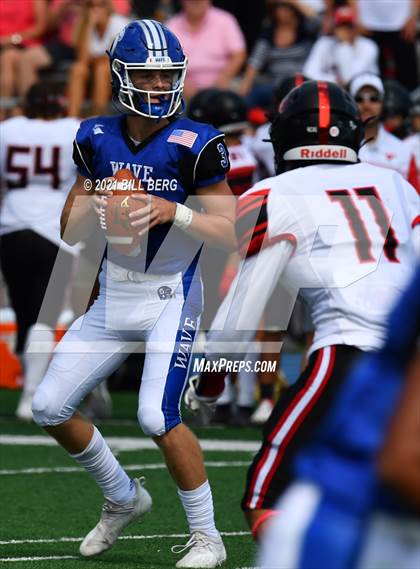 Thumbnail 1 in Darien vs Fairfield Warde photogallery.