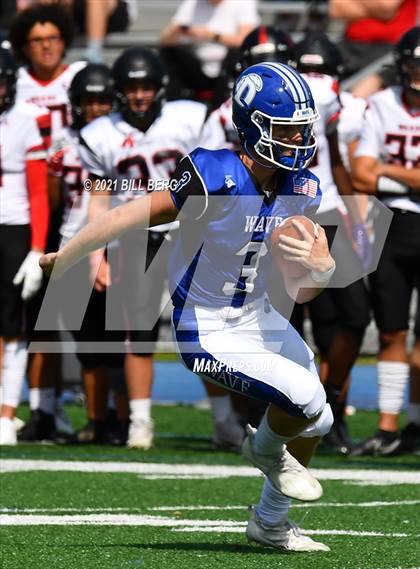 Thumbnail 3 in Darien vs Fairfield Warde photogallery.
