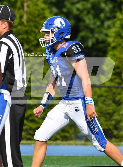 Thumbnail 2 in Darien vs Fairfield Warde photogallery.