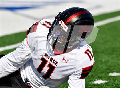 Thumbnail 2 in Darien vs Fairfield Warde photogallery.