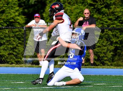 Thumbnail 3 in Darien vs Fairfield Warde photogallery.