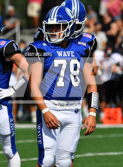 Thumbnail 1 in Darien vs Fairfield Warde photogallery.