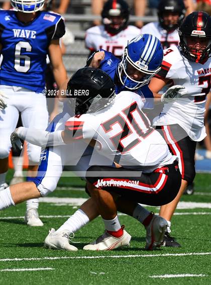Thumbnail 3 in Darien vs Fairfield Warde photogallery.