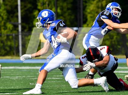Thumbnail 2 in Darien vs Fairfield Warde photogallery.