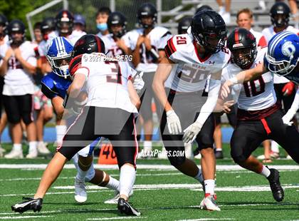 Thumbnail 1 in Darien vs Fairfield Warde photogallery.