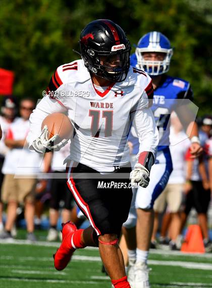 Thumbnail 3 in Darien vs Fairfield Warde photogallery.