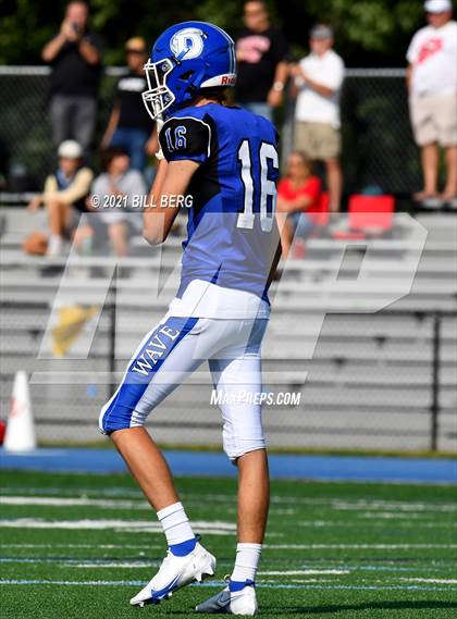 Thumbnail 2 in Darien vs Fairfield Warde photogallery.