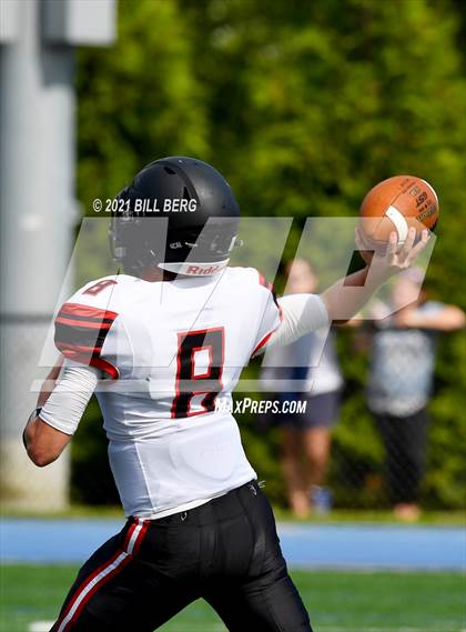 Thumbnail 2 in Darien vs Fairfield Warde photogallery.