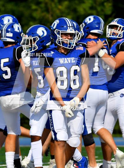 Thumbnail 3 in Darien vs Fairfield Warde photogallery.