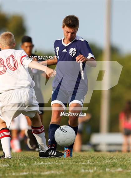 Thumbnail 3 in Oak Park @ Fort Osage photogallery.
