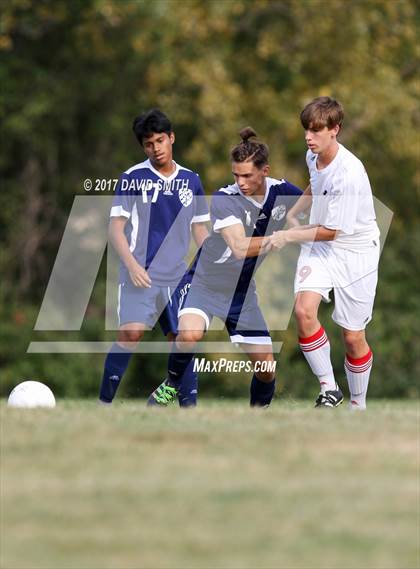 Thumbnail 2 in Oak Park @ Fort Osage photogallery.
