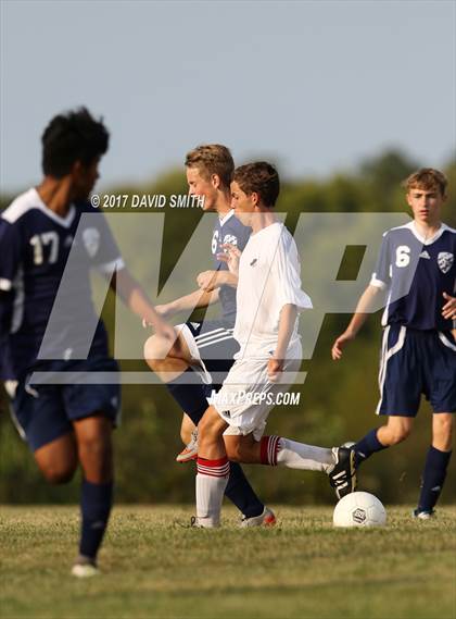Thumbnail 3 in Oak Park @ Fort Osage photogallery.