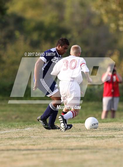 Thumbnail 3 in Oak Park @ Fort Osage photogallery.