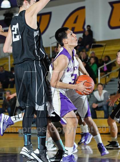 Thumbnail 2 in Aliso Niguel vs. Valencia (CIF SS Playoffs) photogallery.
