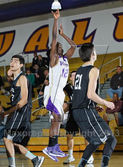 Thumbnail 1 in Aliso Niguel vs. Valencia (CIF SS Playoffs) photogallery.