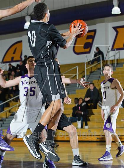 Thumbnail 1 in Aliso Niguel vs. Valencia (CIF SS Playoffs) photogallery.