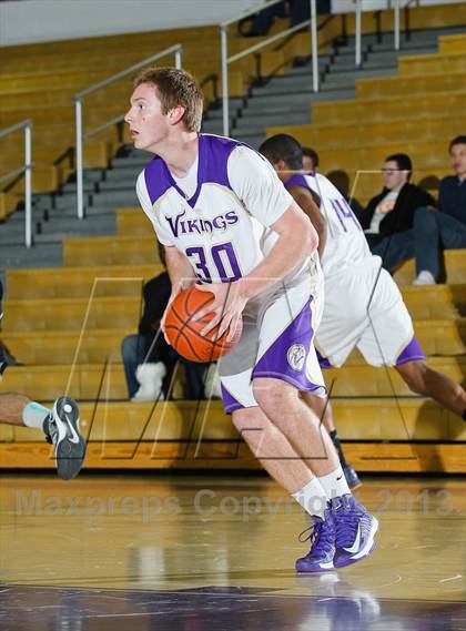 Thumbnail 2 in Aliso Niguel vs. Valencia (CIF SS Playoffs) photogallery.