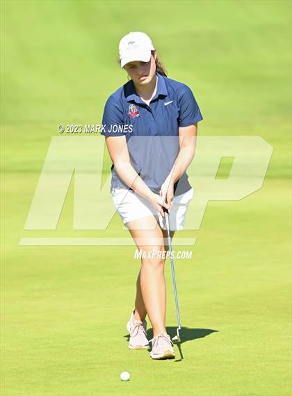 Thumbnail 2 in AIA DII Girls State Golf Championships photogallery.