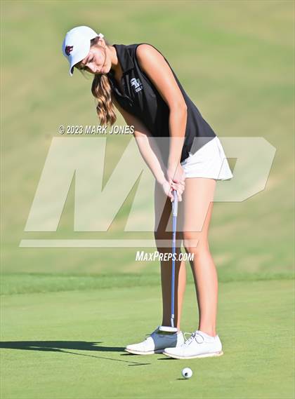 Thumbnail 1 in AIA DII Girls State Golf Championships photogallery.