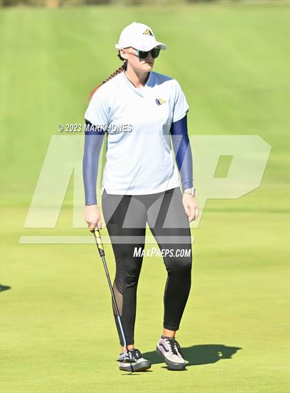 Thumbnail 2 in AIA DII Girls State Golf Championships photogallery.