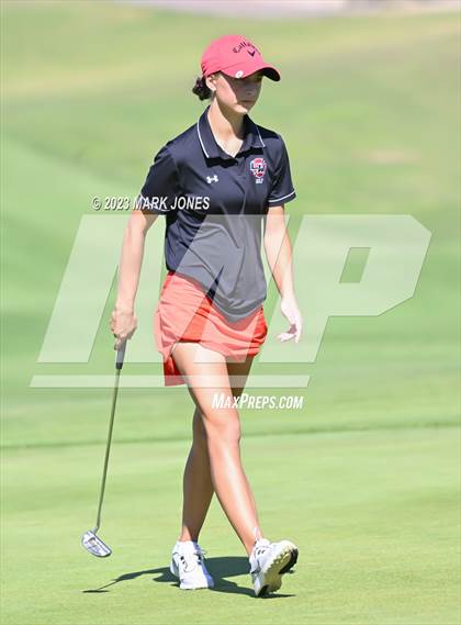 Thumbnail 1 in AIA DII Girls State Golf Championships photogallery.