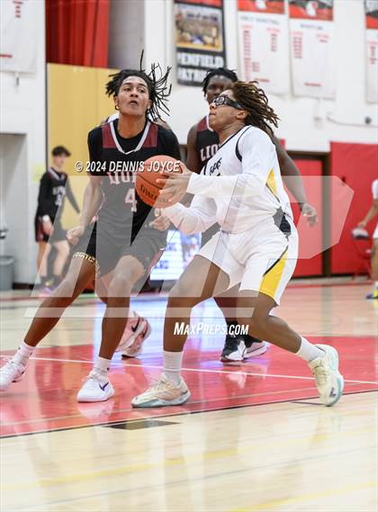 Thumbnail 2 in Rochester Academy vs Lyons (Penfield Holiday Tournament) photogallery.