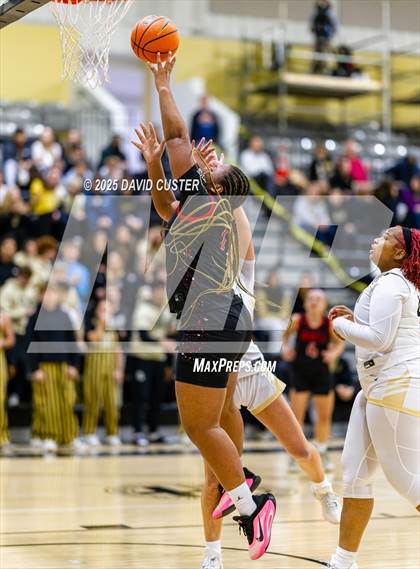 Thumbnail 1 in Sidwell Friends @ Paul VI photogallery.