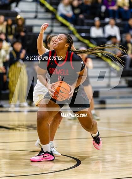 Thumbnail 3 in Sidwell Friends @ Paul VI photogallery.