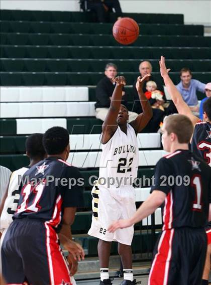 Thumbnail 2 in St. John's vs. North Forest (Texas Jamboree) photogallery.