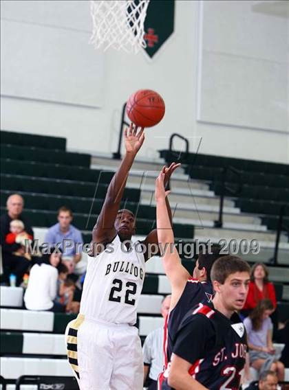 Thumbnail 2 in St. John's vs. North Forest (Texas Jamboree) photogallery.