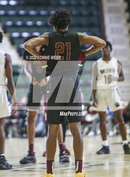 Thumbnail 3 in Mount Vernon vs Baldwin (NYSPHSAA Class AA Semifinal) photogallery.