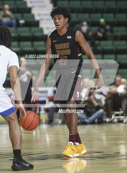Thumbnail 2 in Mount Vernon vs Baldwin (NYSPHSAA Class AA Semifinal) photogallery.